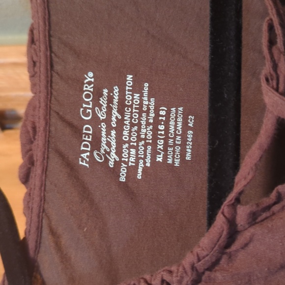 100% Organic XL Brown Long Sleeve T Linen like panel, thin crochet details++ - Picture 2 of 5